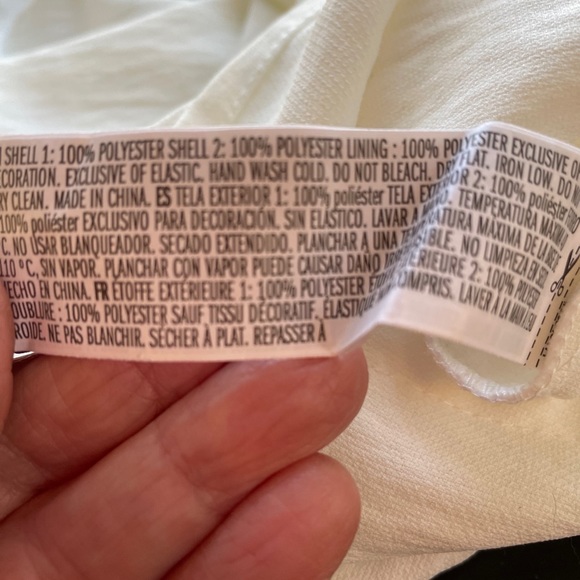 2/$15. White lace romper Small - Picture 9 of 9